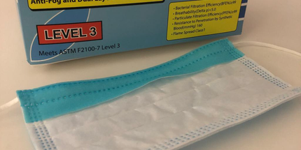 Plasdent - Level 3 face masks, Anti-fog, BLUE, 40/Box. Smooth inner layer