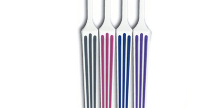 Reach Advanced Design Toothbrush - Adult X-Soft Compact 72/Pk. Raised rubber