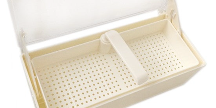 Plasdent - White Germicide Tray with Clear Lid, 10-3/8"L x 4"W x 3-1/4"H. Allows